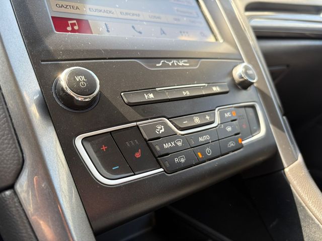 Ford Mondeo 2021