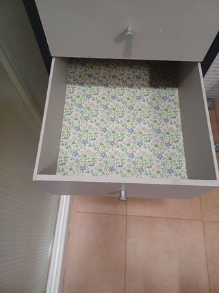 Armario 5 cajones - metal y plástico