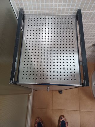 Armario 5 cajones - metal y plástico