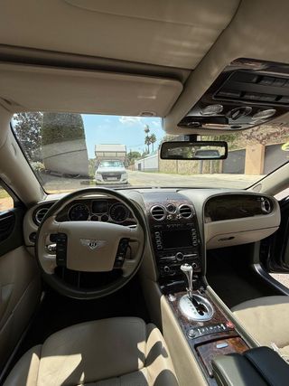 Bentley Flying Spur 2005