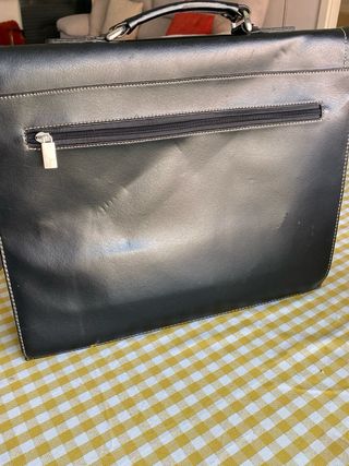 Maleta ejecutiva negra