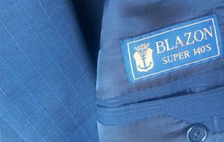 Traje Blazon Azul Hombre