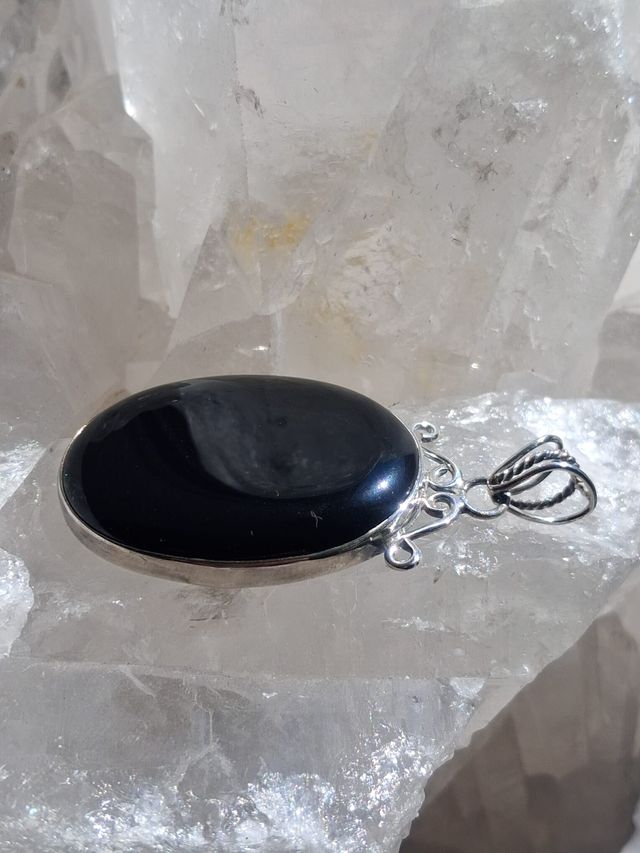 Colgante de ónix en plata de ley estilo Victoriano