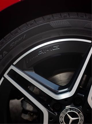 Mercedes-Benz CLA 180 AMG Line 2020
