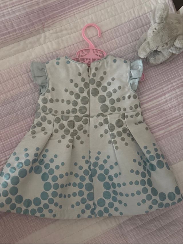 Vestido bebé niña 6-9m, impecable