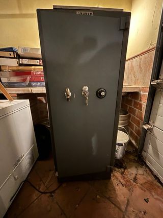 Caja fuerte Cruber usada