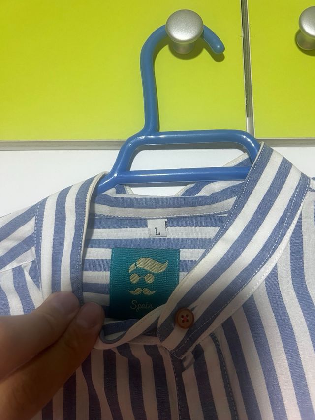 Camisa a rayas azul y blanca - Talla L