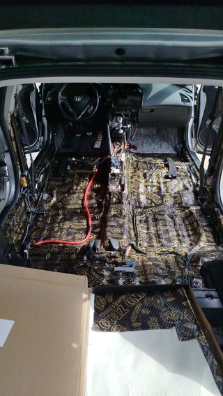 Instalación de car audio iluminación interna etc