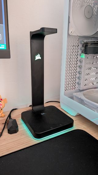 Soporte Auriculares Corsair ST100 RGB