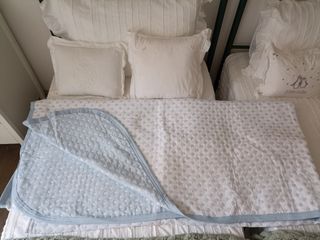 Colcha bouti para cama 150, reversible, nueva