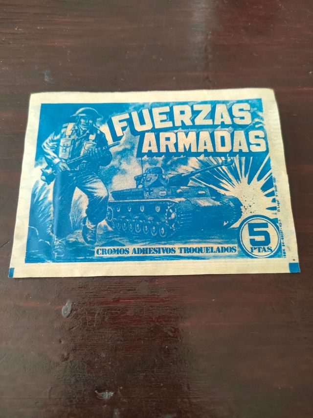 Sobre de Cromos sin abrir Fuerzas Armadas Maga.