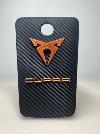Tapa efecto fibra carbono CUPRA