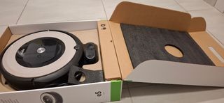 Roomba E5 - Robot Aspirapolvere CON SCATOLA