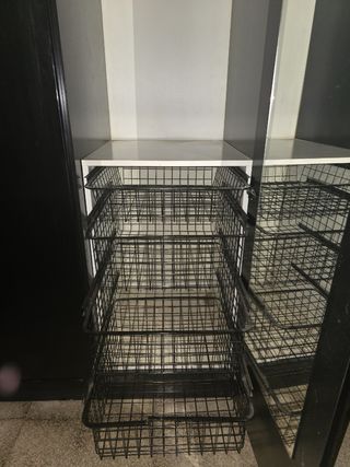 Armario habitación negro