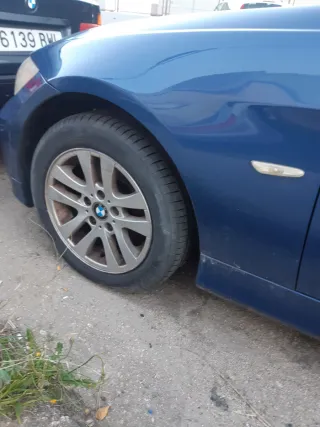 BMW 320d E90 (2008) - Motor roto, gripado, 