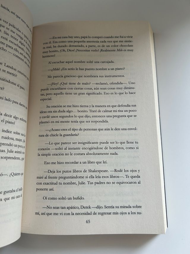 Silence: De la autora del bestseller mundial Bo...