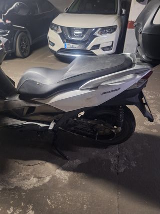 Kawasaki j300 DESPIECE