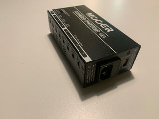 Mooer Macro Power S8 - Alimentatore