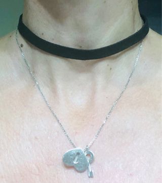 Collar Lotus plata - choker terciopelo