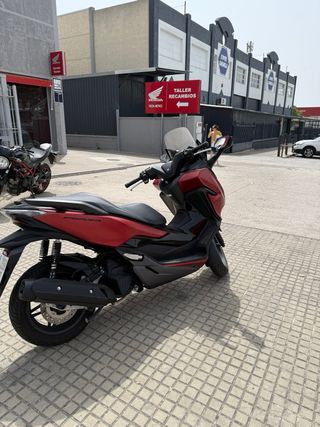 Honda Forza 125
