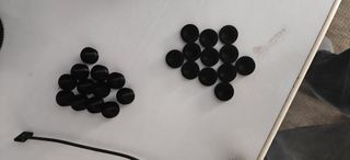 Pies hechos a medida para altavoces de cada marca