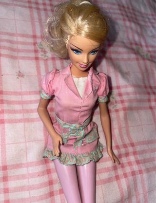 Barbie Veterinaria 2010