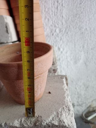 Macetas pequeñas de barro - 33 piezas