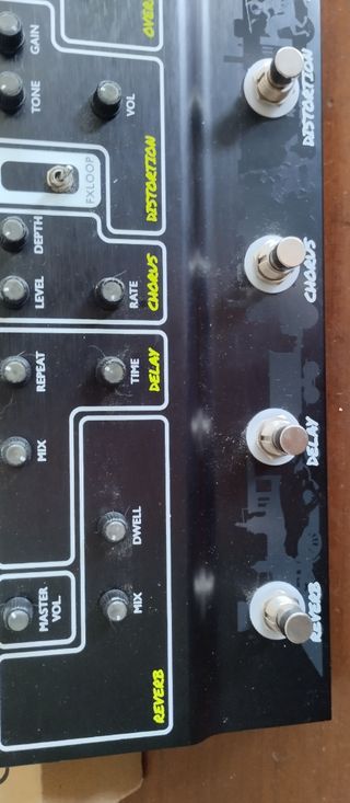 Pedalera Caline CP-300 Multiefectos