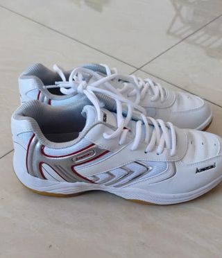 Zapatillas Kawasaki blancas