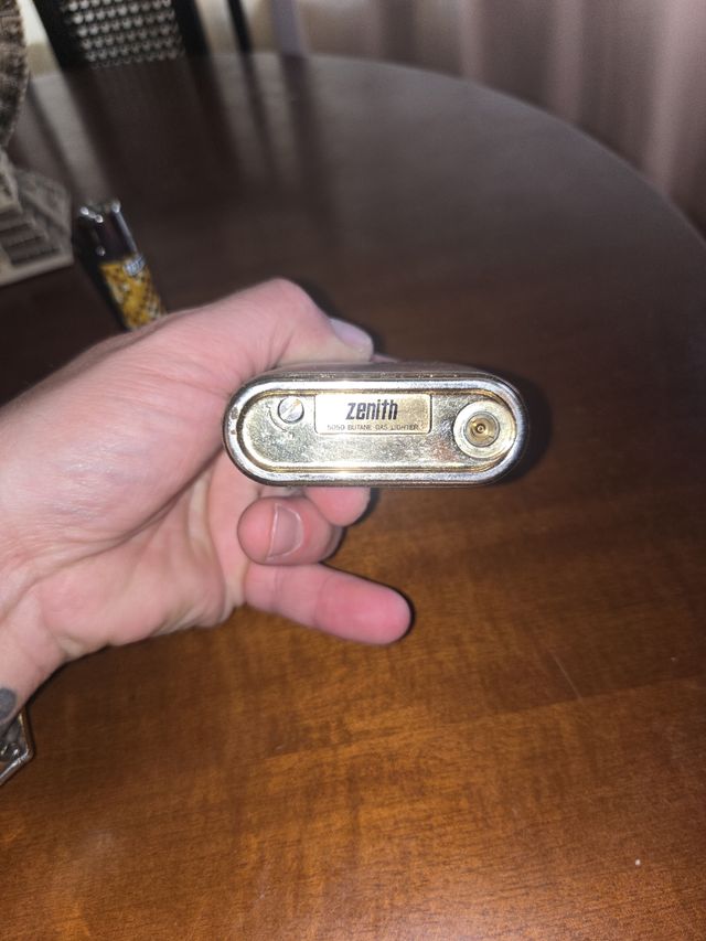 Reloj mechero antiguo