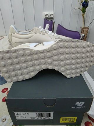 New Balance U327 Beige - 44. 5
