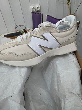 New Balance U327 Beige - 44. 5