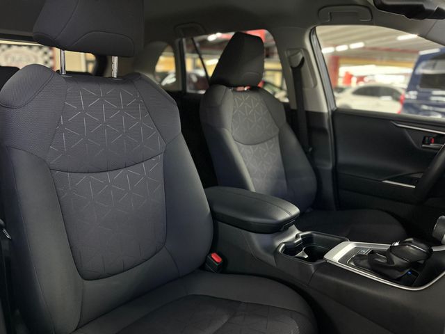 Toyota RAV4 2021