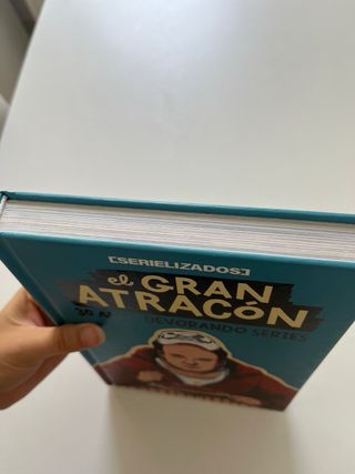 Libro El Gran Atracón: 30 años devorando series