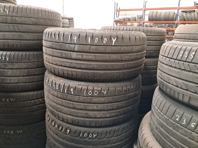 Neumáticos 255/40/19 100Y usados