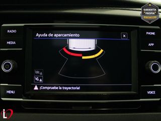 Volkswagen Transporter 2.0 TDI T6 COMBI 9 LARGA 110