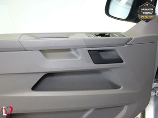 Volkswagen Transporter 2.0 TDI T6 COMBI 9 LARGA 110