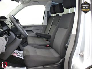 Volkswagen Transporter 2.0 TDI T6 COMBI 9 LARGA 110