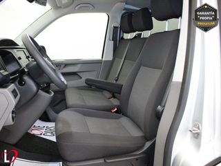 Volkswagen Transporter 2.0 TDI T6 COMBI 9 LARGA 110