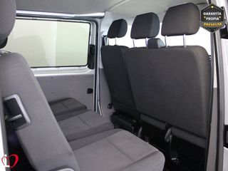 Volkswagen Transporter 2.0 TDI T6 COMBI 9 LARGA 110