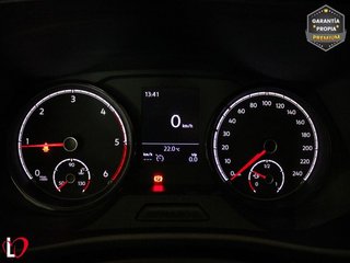 Volkswagen Transporter 2.0 TDI T6 COMBI 9 LARGA 110