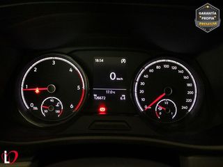 Volkswagen Transporter 2.0 TDI T6 COMBI 9 LARGA 110