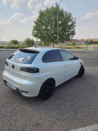 SEAT Ibiza 6L FR