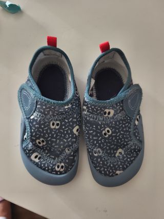 Zapatillas bebé antideslizantes
