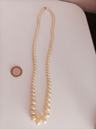 Collar perlas beige