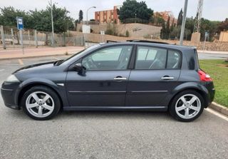 Renault Megane 2007 acepto canbios