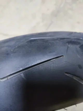 Neumático moto 120/70/17 usado