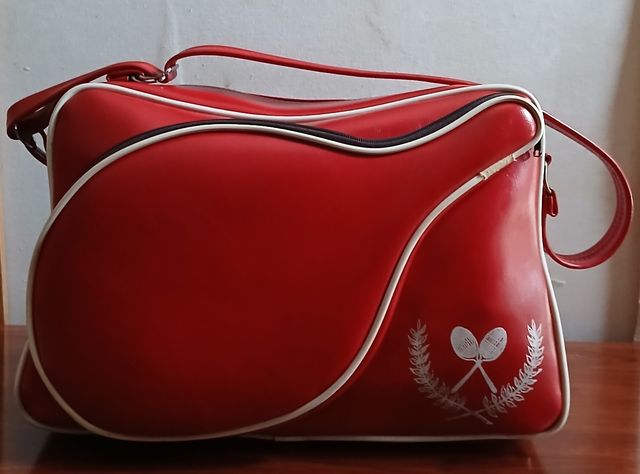 Bolso vintage tenis años 70