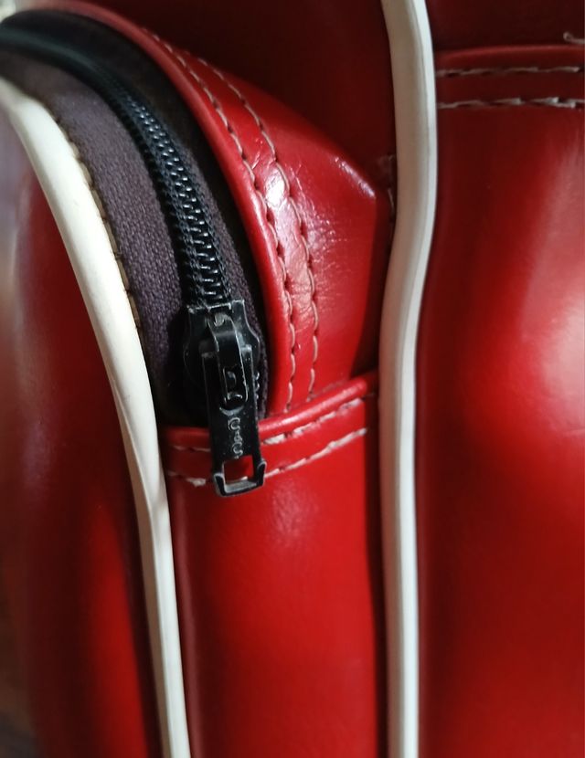 Bolso vintage tenis años 70