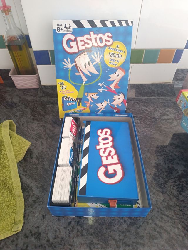 Juegos de mesa y puzzles 